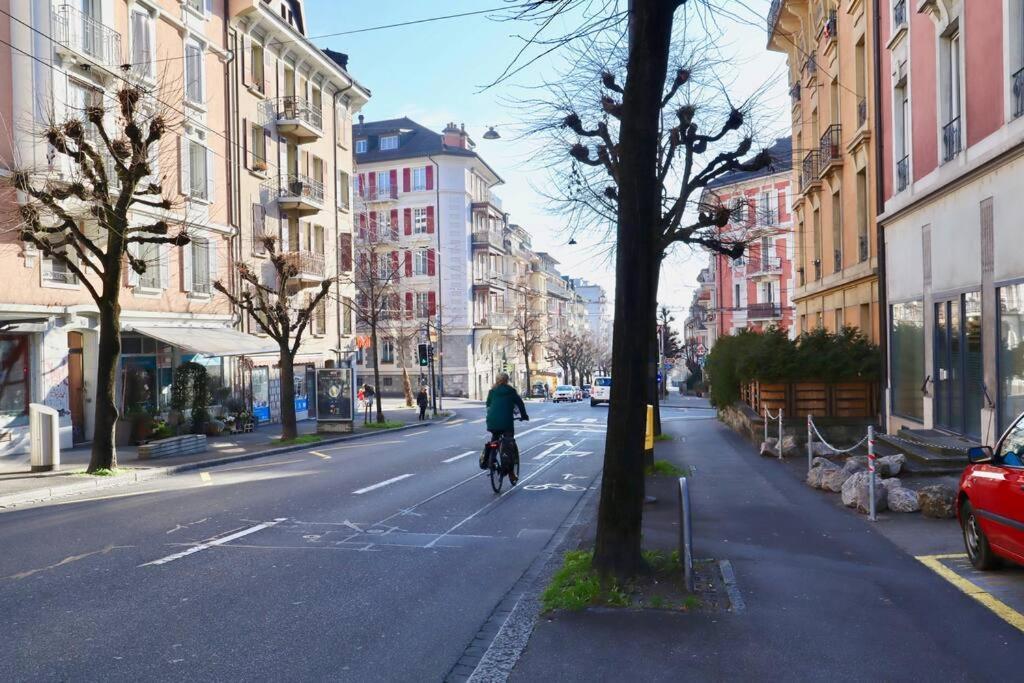 Comfortable, Very Well Located Between Train Station And Lake! Lausanne Luaran gambar
